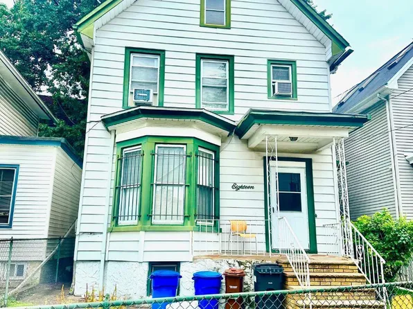 18 Cottage Pl, Staten Island, NY 10302