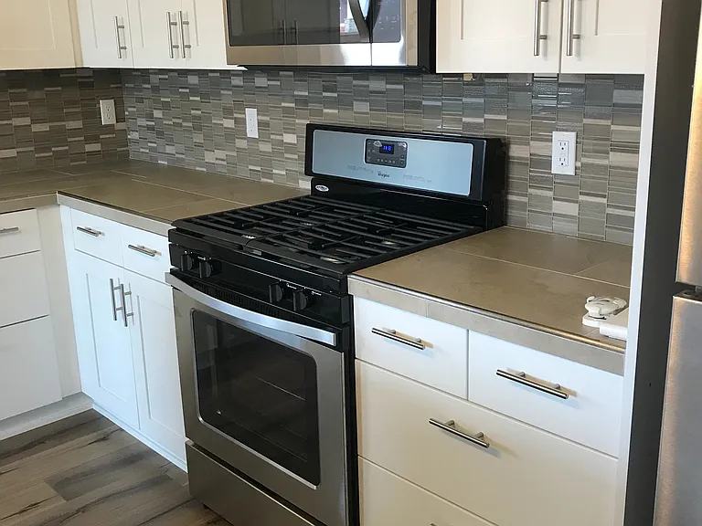 4682 SW Yew Leaf Ct — Photo 3