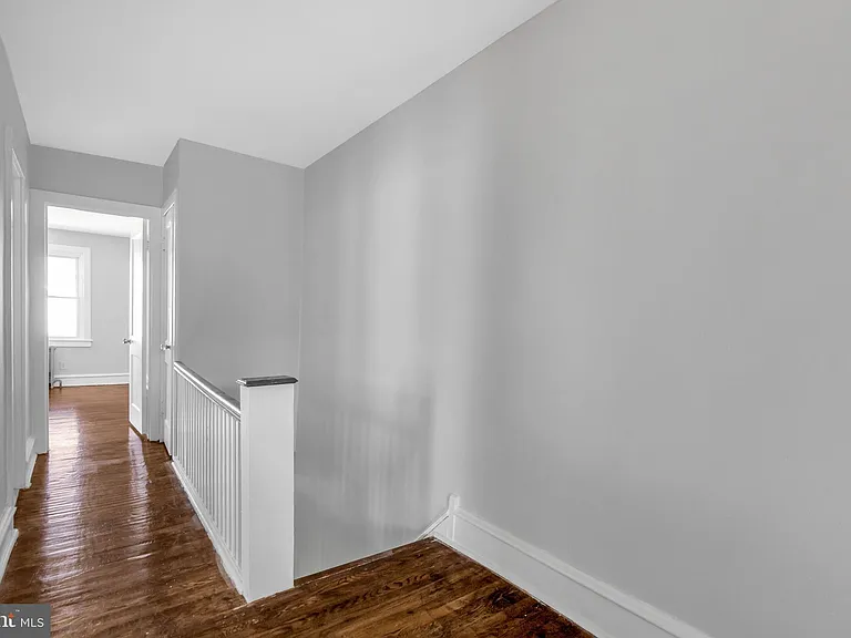 4056 Ellendale Rd — Photo 16