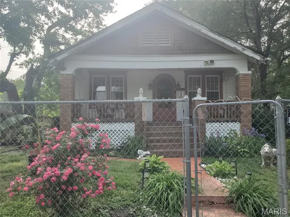 1401 N 54th St, East Saint Louis, IL 62204