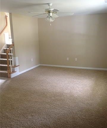3rd image of 363 Brookfield Dr