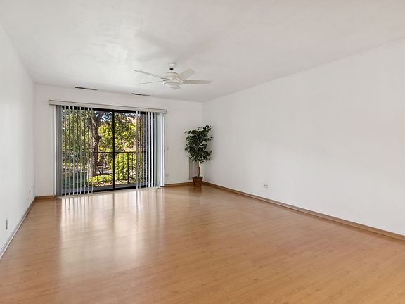 3rd image of 2050 Valencia Dr APT 206C