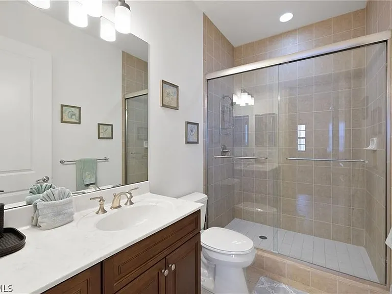 5781 Cape Harbour Dr #1505 — Photo 12