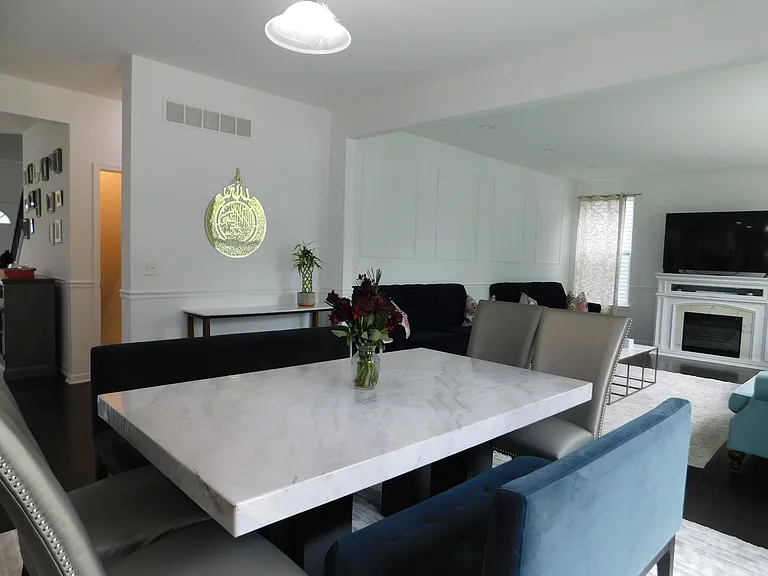 4446 Christina Dr — Photo 8