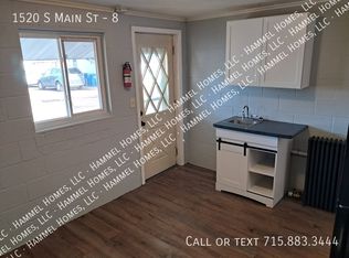 1520 S Main St #8, Rice Lake, WI 54868