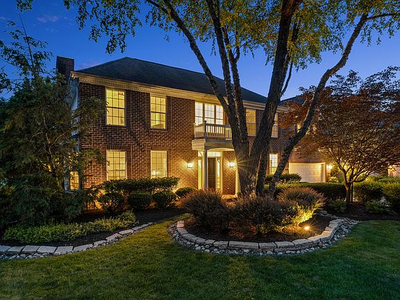 4th image of 7631 Kestrel Way W