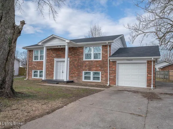 10604 S Dodge Ln, Louisville, KY 40272