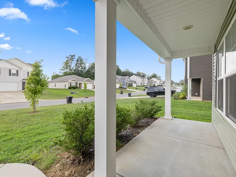 206 Venard Way — Photo 3
