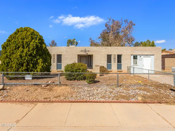 417 Meadows Dr, Sierra Vista, AZ 85635