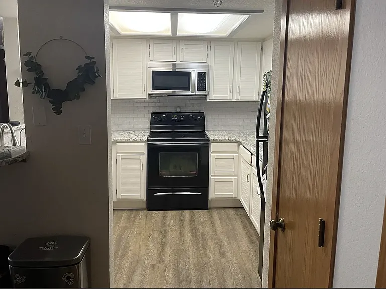 2800 Sundown Ln #307 — Photo 5