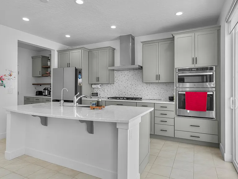 2156 N Wallflower Dr — Photo 14
