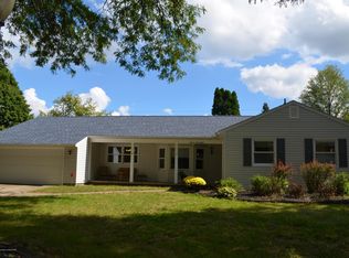 1148 Shelter Ln, Lansing, MI 48912