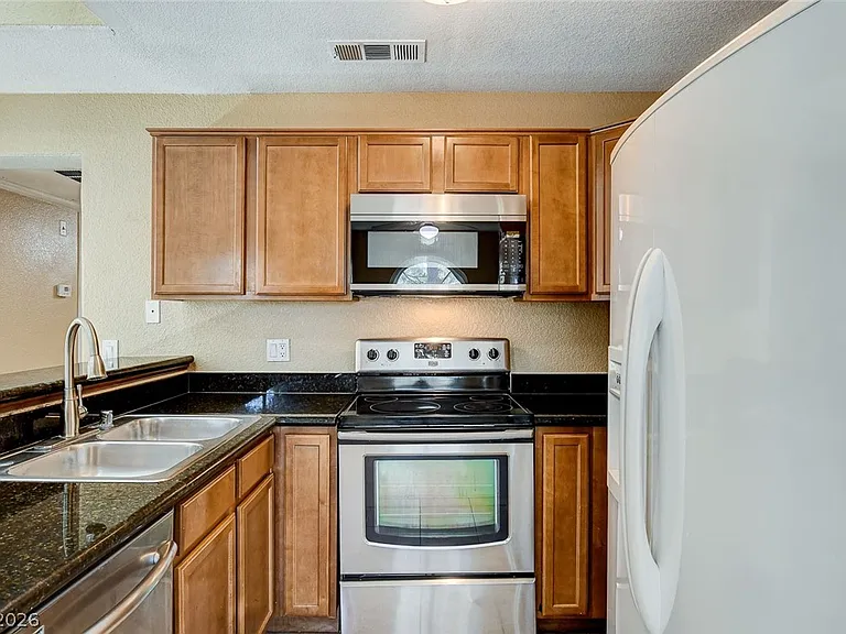 3145 E Flamingo Rd #2096 — Photo 12