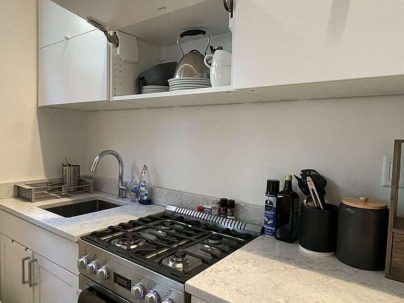 4th image of 88 Mount Carmel Way