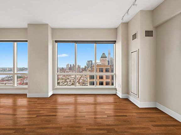 5th image of 350 W 42nd St APT 41D