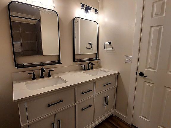 Second Full Bathroom