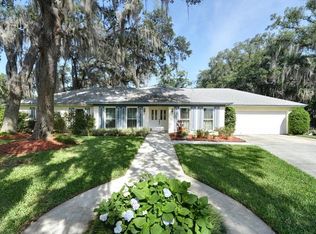 210 N Spring Lake Dr, Altamonte Springs, FL 32714