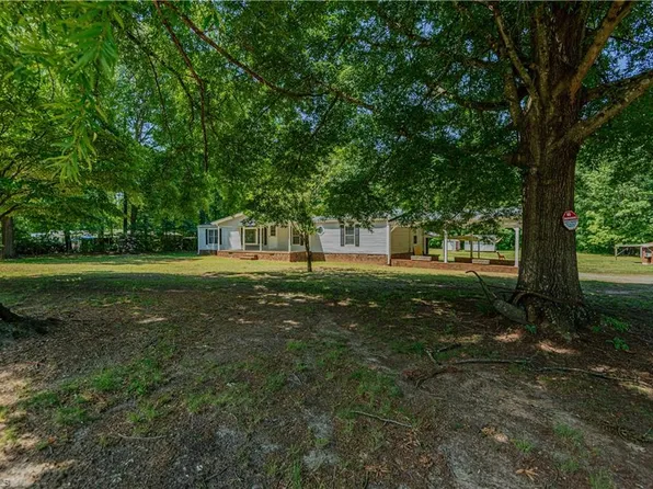 2676 Judy Ln, Burlington, NC 27217