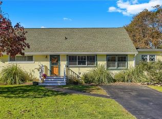 6 Hickory Ln, Wappingers Falls, NY 12590