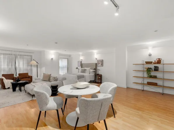 42 Chauncy St APT 4C, Boston, MA 02111