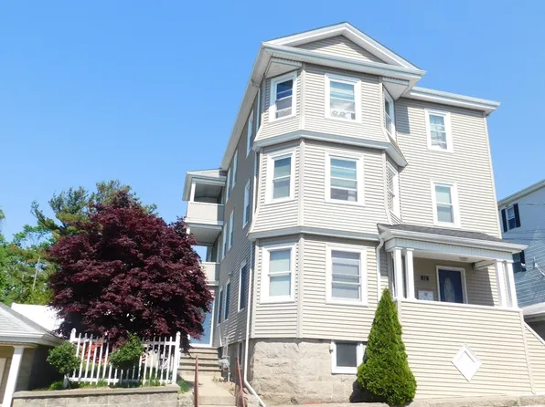 11 Choate St, Fall River, MA 02723