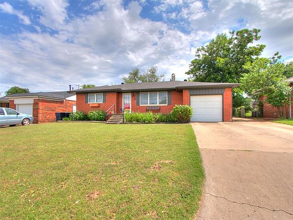 3rd image of 3020 NW 70th St