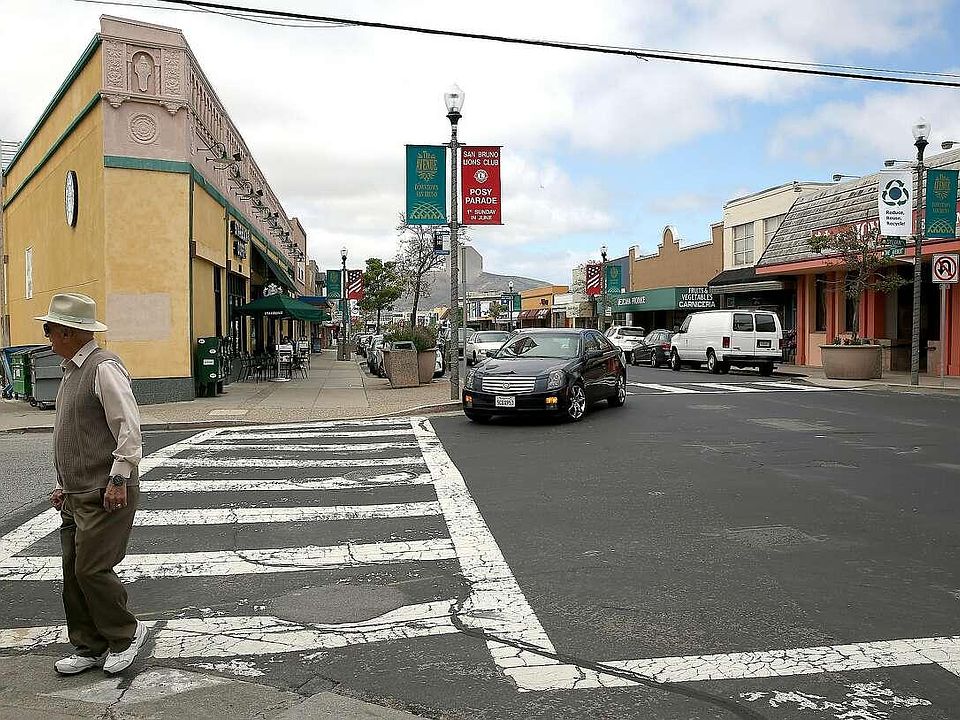 1st image of 535 San Mateo Ave