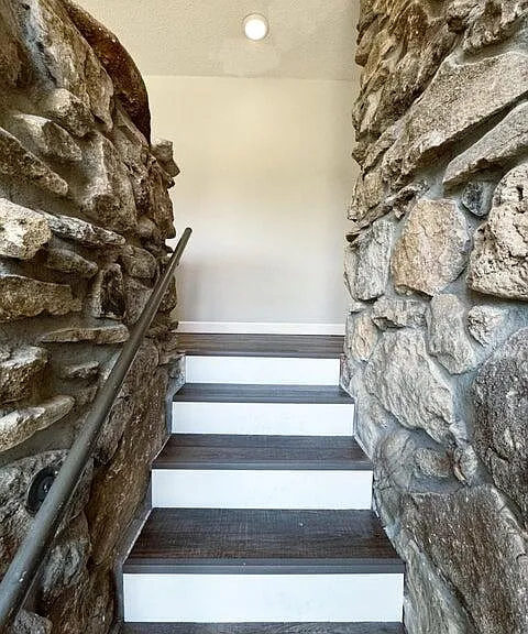 2400 Ridgefield Rd — Photo 23