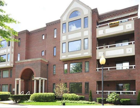 Once you enter The Village of Shadyside, this is the Corinthian Building. The unit is on the third floor. The living room and the mid size bedroom have access to the balcony.
