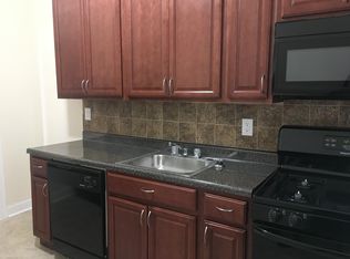 487 Garfield Ave #17F, Jersey City, NJ 07305