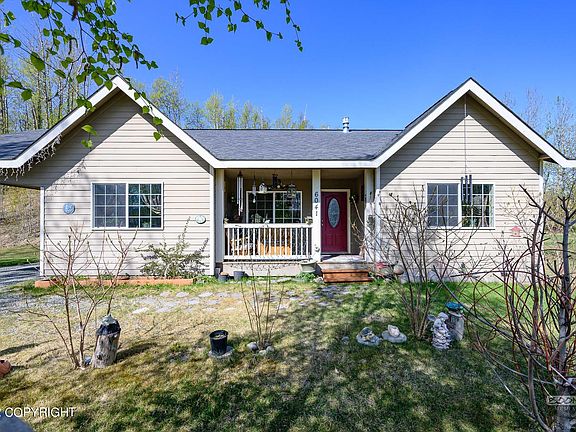 3rd image of 6041 E Gershmel Loop