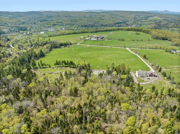 344 Morrie Road, Washington, VT 05675