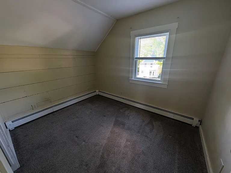 73 Highland St — Photo 18
