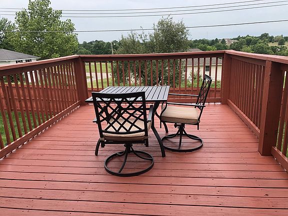 5th image of 2312 Country Club Dr