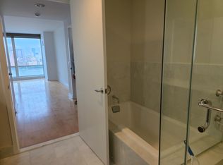 2 2nd St APT 3604, Jersey City, NJ 07302