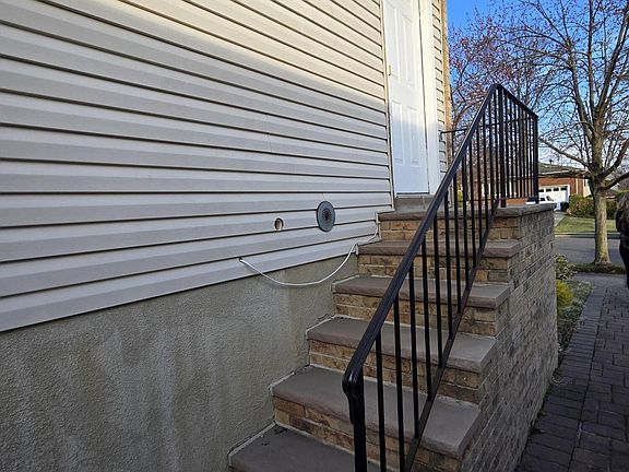 2nd image of 191 Rensselaer Ave
