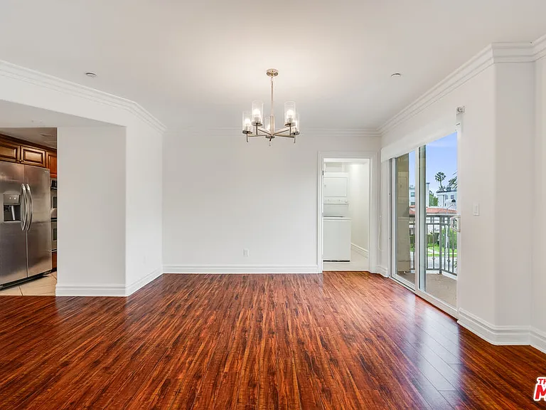 8610 Chalmers Dr #302 — Photo 3