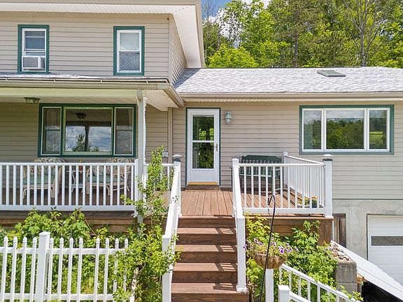 4th image of 233 Pioneer Rd