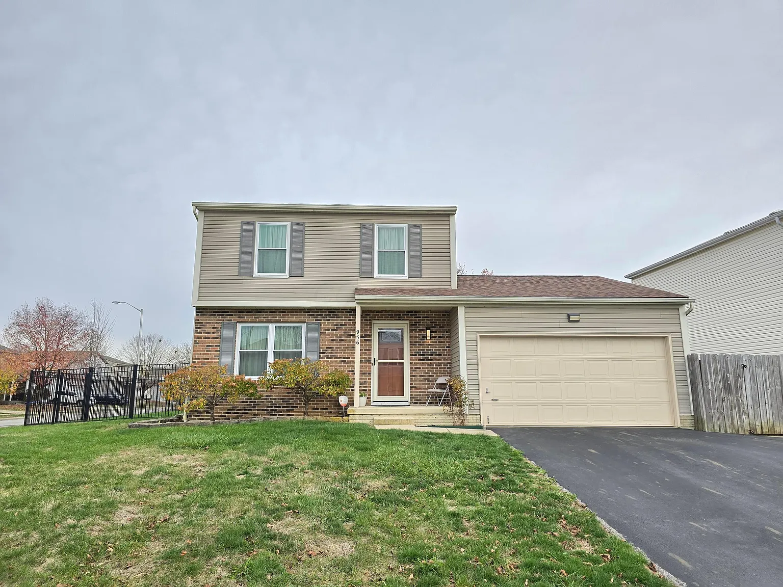 956 Western Run Dr photo 1