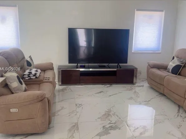 4711 NW 178th Ter, Miami Gardens, FL 33055