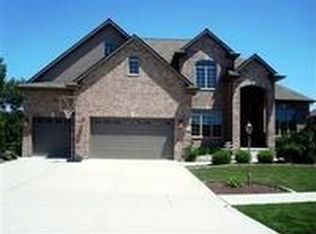 7237 Jeffrey St, Schererville, IN 46375