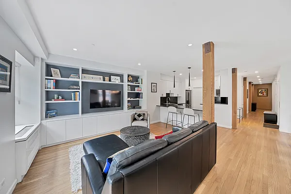 Rented by Douglas Elliman | media 6