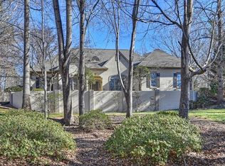 9535 Hampton Oaks Ln, Charlotte, NC 28270