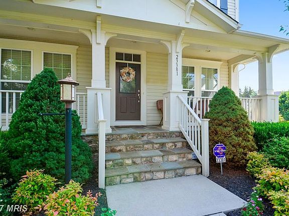 3rd image of 23381 Gardenwalk Dr