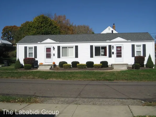 1999 Cramer Ave, Akron, OH 44312