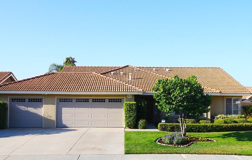 1st image of 26167 Huxley Dr