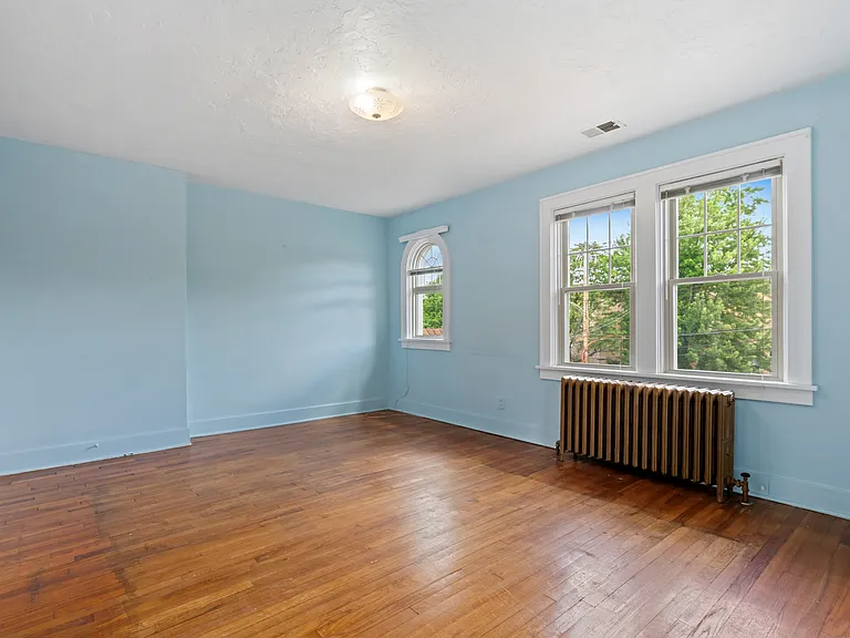 51-53 Ralston Pl #51 — Photo 10