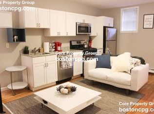 37 N Bennet St #1DS, Boston, MA 02113