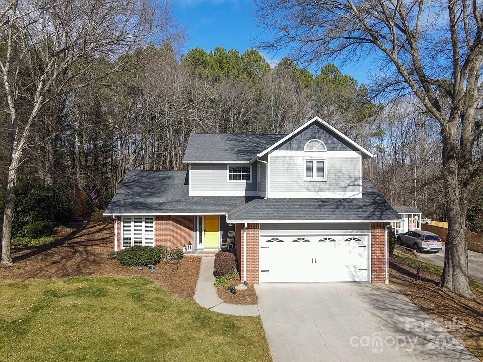 1st image of 115 31st Avenue Ct NE