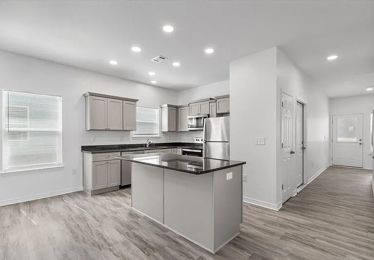 6329 Long St #PRO — Photo 4